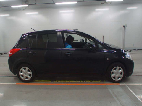 2008 Nissan Tiida C11[2]