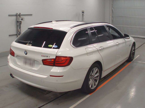 2011 BMW 5 Series MT25[1]