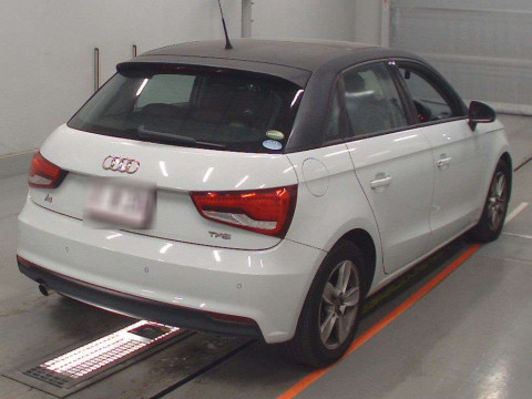 2016 Audi A1 8XCHZ[1]