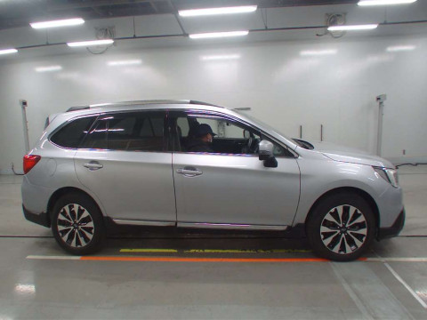 2015 Subaru Legacy Outback BS9[2]