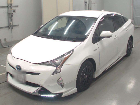 2017 Toyota Prius ZVW51[0]