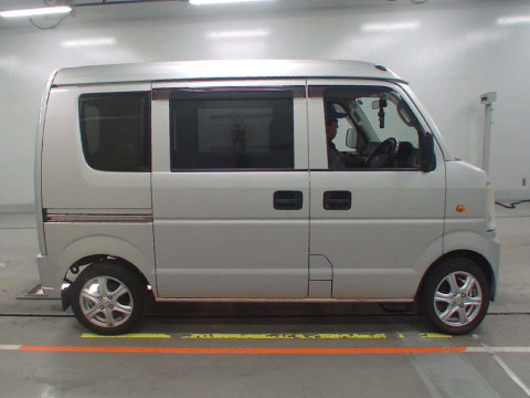 2011 Suzuki Every DA64V[2]