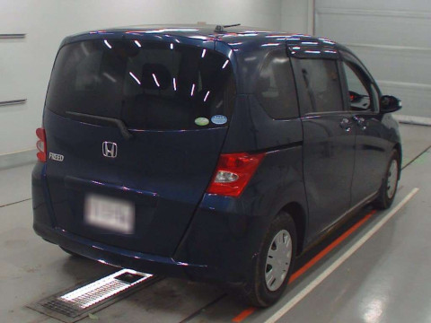 2010 Honda Freed GB3[1]