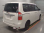 2010 Toyota Noah