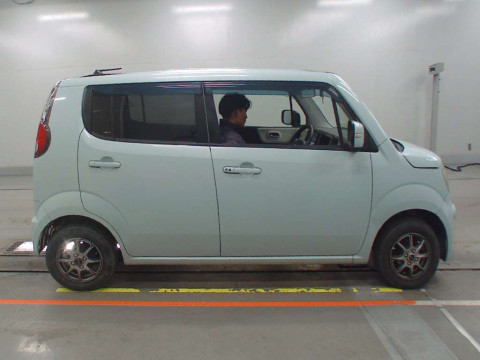 2012 Nissan Moco MG33S[2]