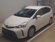 2016 Toyota Prius alpha