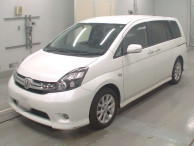 2011 Toyota Isis