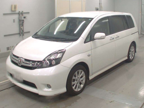 2011 Toyota Isis ZGM11W[0]