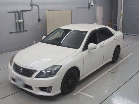 2010 Toyota Crown GRS204[0]