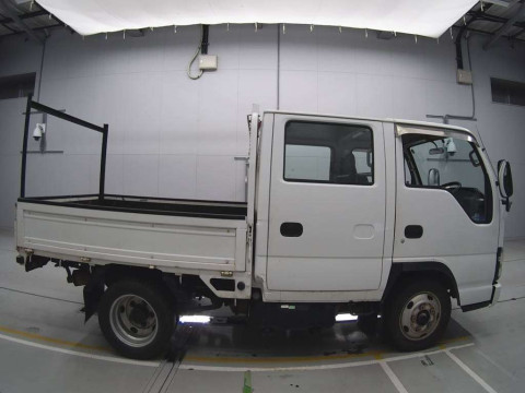 2005 Isuzu Elf Truck NKR81A[2]