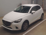 2016 Mazda Demio