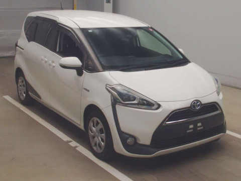 2018 Toyota Sienta NHP170G[2]