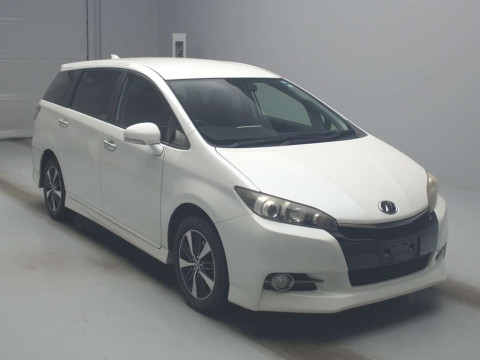 2013 Toyota Wish ZGE20W[2]