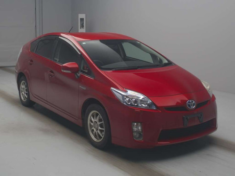 2010 Toyota Prius ZVW30[2]