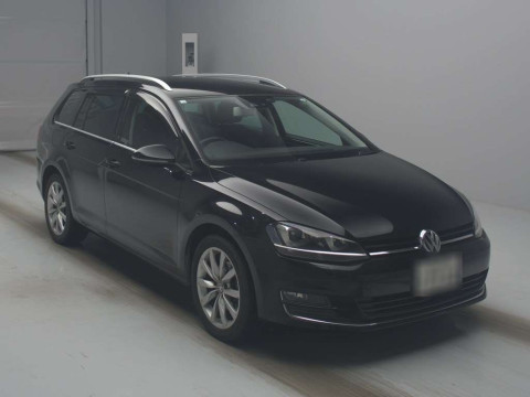 2014 Volkswagen Golf Variant AUCHP[2]