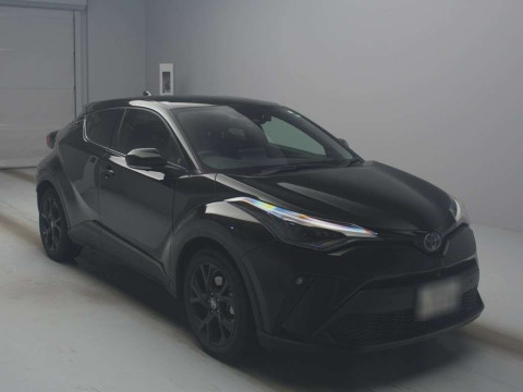 2023 Toyota C-HR ZYX11[2]