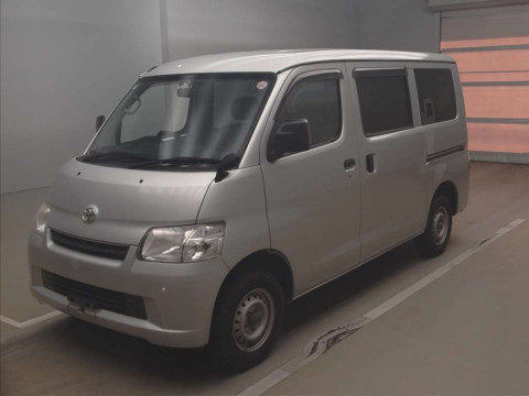 2017 Toyota Townace Van S402M[0]