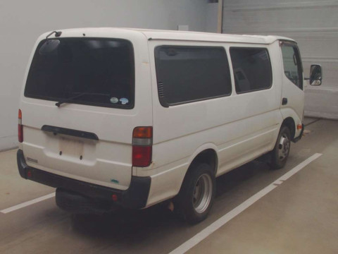 2015 Toyota Dyna Route Van XZC605V[1]