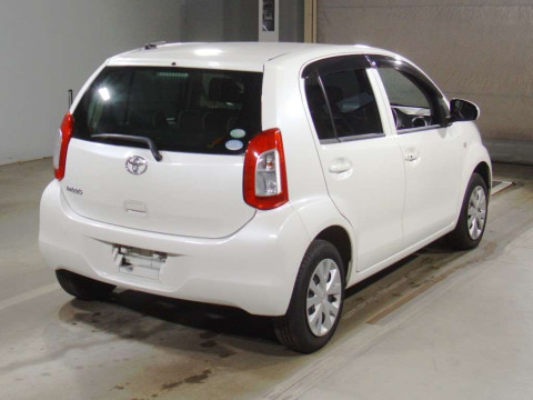 2015 Toyota Passo KGC30[1]