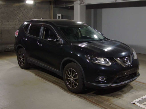 2014 Nissan X-Trail T32[2]