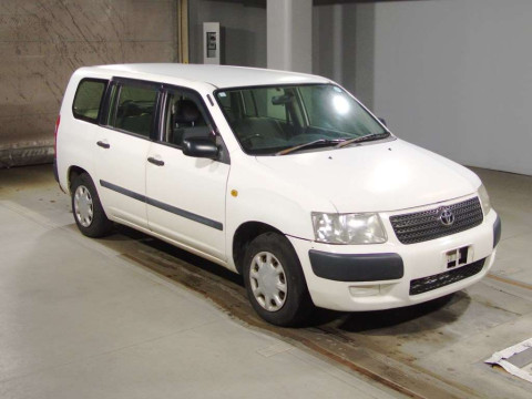 2013 Toyota Succeed Wagon NCP59G[2]