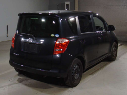 2006 Toyota Ractis NCP100[1]