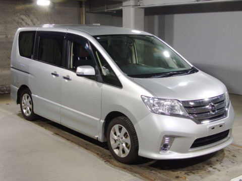 2012 Nissan Serena FC26[2]