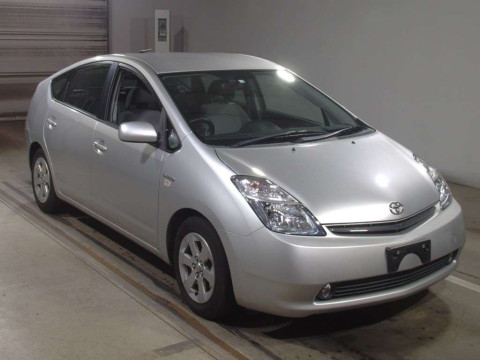 2008 Toyota Prius NHW20[2]