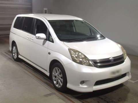 2008 Toyota Isis ANM15W[2]