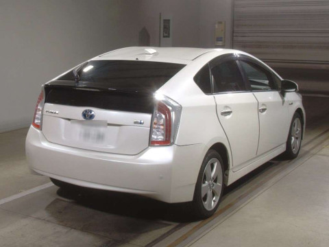 2013 Toyota Prius ZVW30[1]