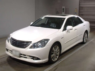 2008 Toyota Crown Hybrid