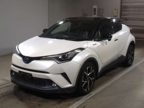 2018 Toyota C-HR ZYX10[0]