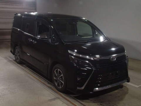 2020 Toyota Voxy ZRR80W[2]