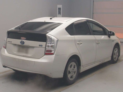 2010 Toyota Prius ZVW30[1]