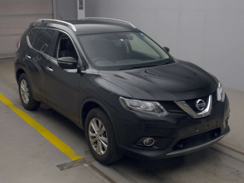 2016 Nissan X-Trail T32[2]