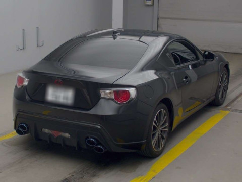 2015 Toyota 86 ZN6[1]