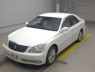 2005 Toyota Crown