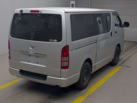 2010 Toyota Regiusace Van TRH200V[1]