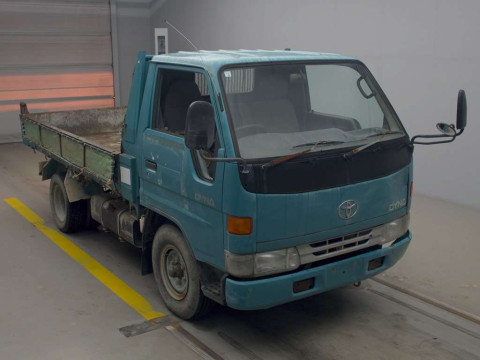 1996 Toyota Dyna Truck BU102D[2]