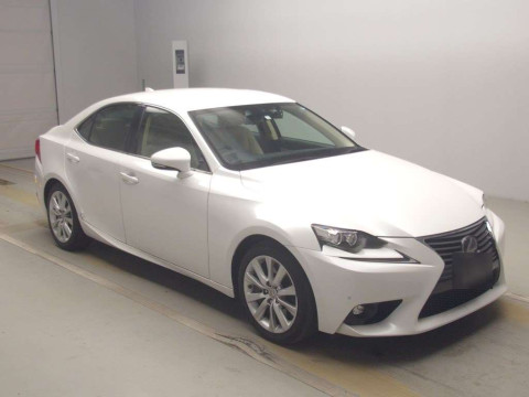 2016 Lexus IS ASE30[2]