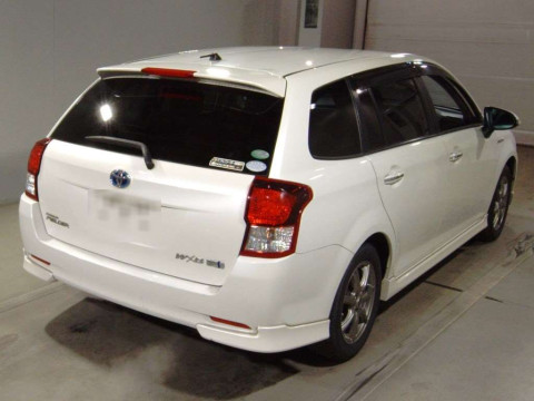 2014 Toyota Corolla Fielder NKE165G[1]