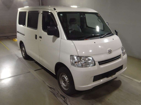 2019 Toyota Townace Van S412M[2]