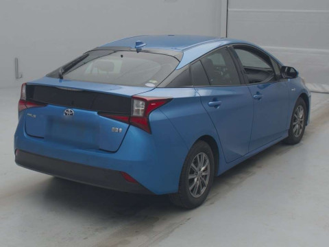 2019 Toyota Prius ZVW51[1]