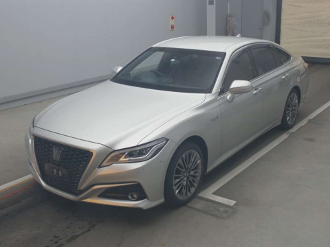 2019 Toyota Crown Hybrid GWS224[0]