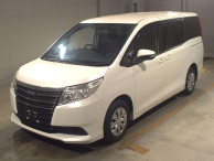 2016 Toyota Noah