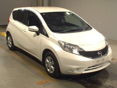 2015 Nissan Note E12[2]