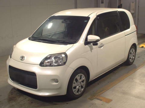 2015 Toyota Porte NCP141[0]