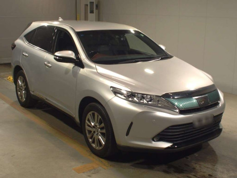 2017 Toyota Harrier ZSU60W[2]