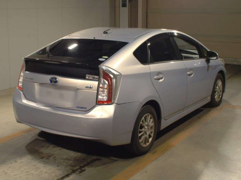 2013 Toyota Prius ZVW30[1]