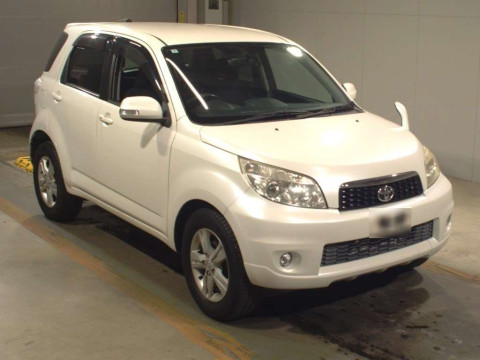 2009 Toyota Rush J210E[2]